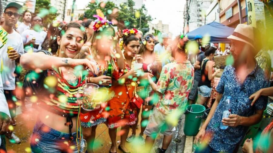 O brilho de uma festa típica brasileira