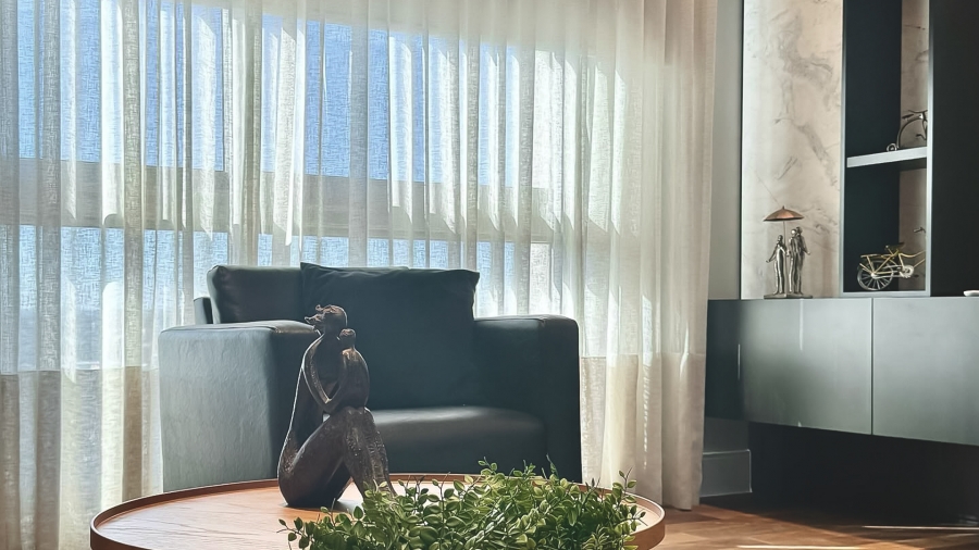 Cortinas tradicionais são tendência para o design de interiores em 2025