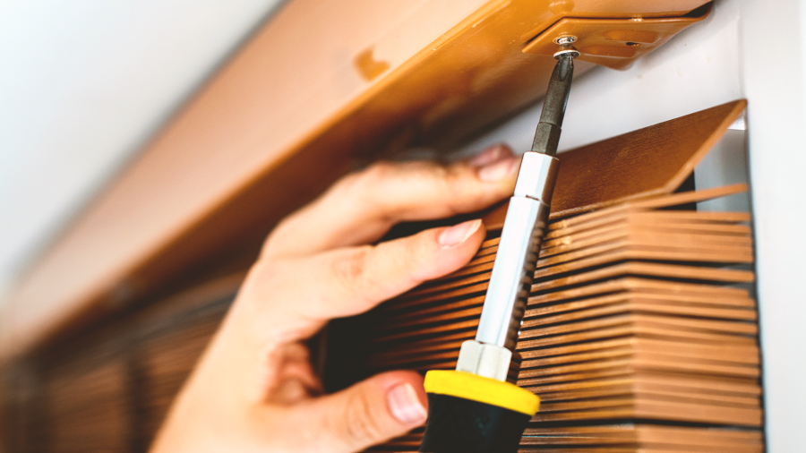 Assistência técnica Persol: saiba como garantir o suporte ideal para suas cortinas e persianas