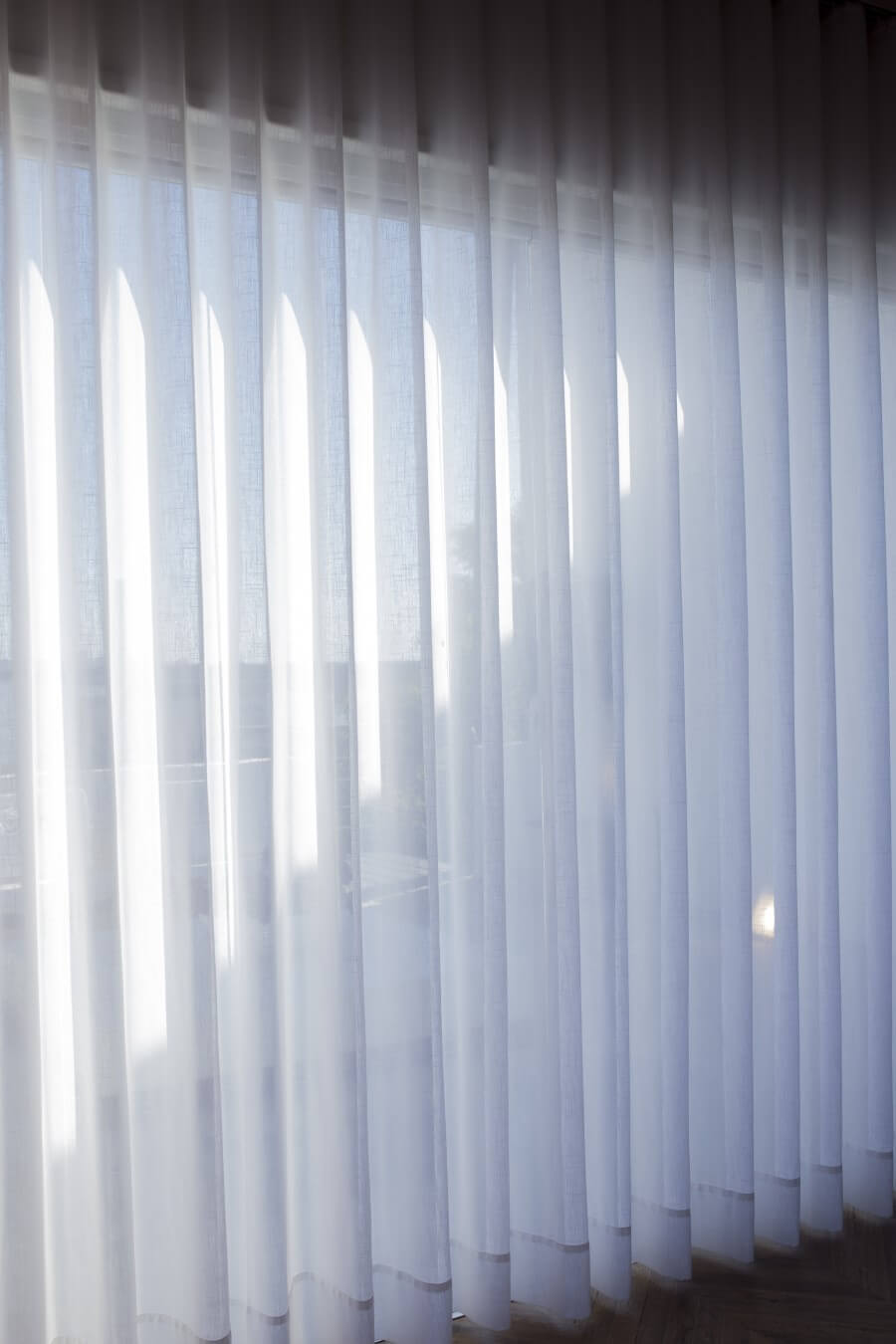 Ondas perfeitas e muita sofisticação, na posição Wave ou pregas deitadas